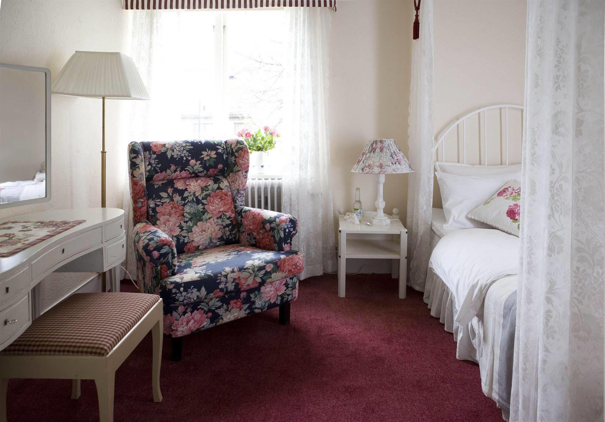 Hotell Bla Blom Gustavsberg Екстер'єр фото
